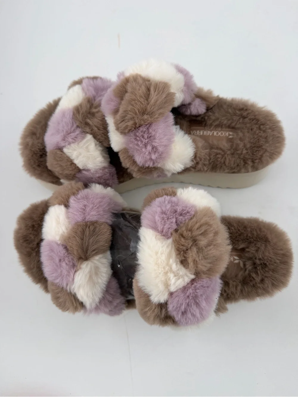 👞 Koolaburra by Ugg Ya-Baby -SZ 3.5- Multicolor Fuzzy Slide Sandals